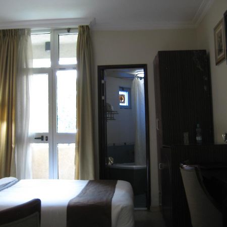 Manrashiwa Hotel Addis Ababa Exterior photo