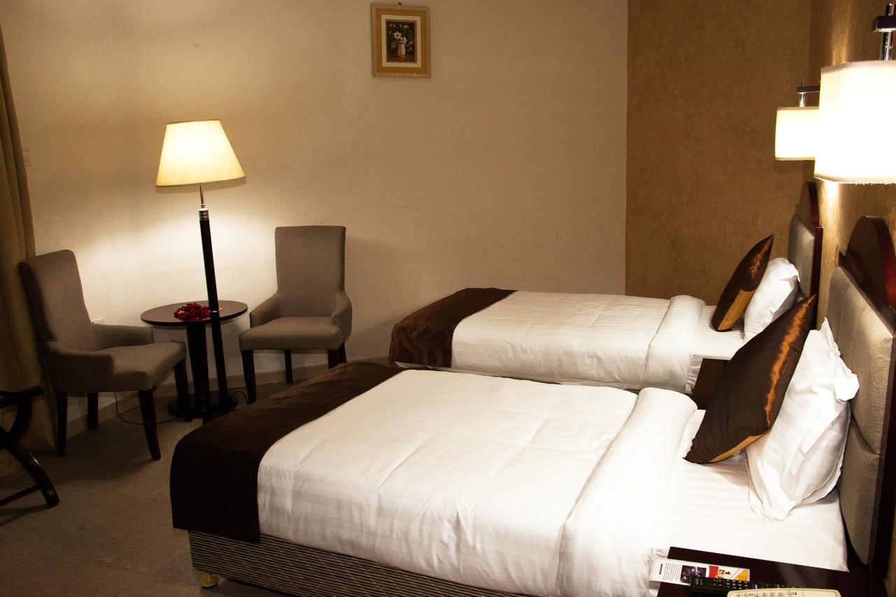 Manrashiwa Hotel Addis Ababa Room photo