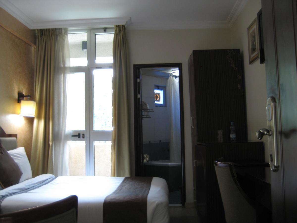 Manrashiwa Hotel Addis Ababa Exterior photo